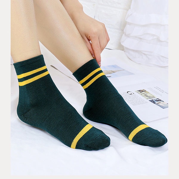 Kaos Kaki Motif Garis Panjang Korea Import Ankle Cute Panjang / TS-21