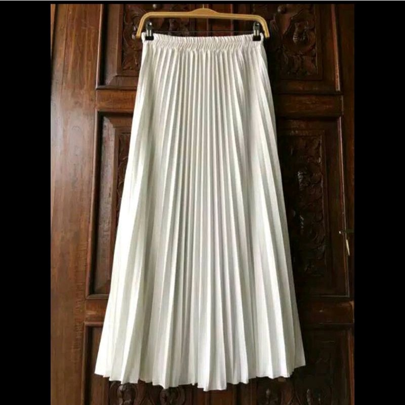 rok prisket putih import