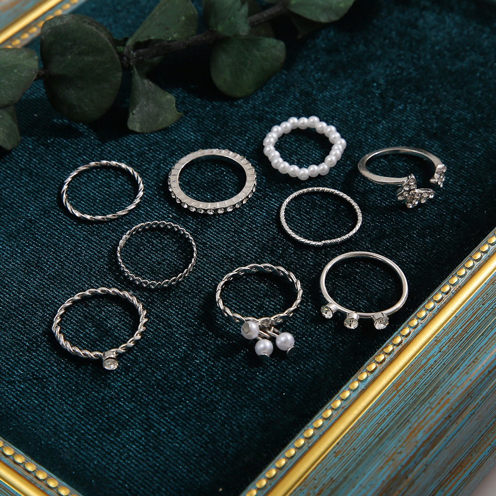 9pcs / Set Cincin Jari Telunjuk Desain Kupu-Kupu Aksen Berlian Untuk Wanita