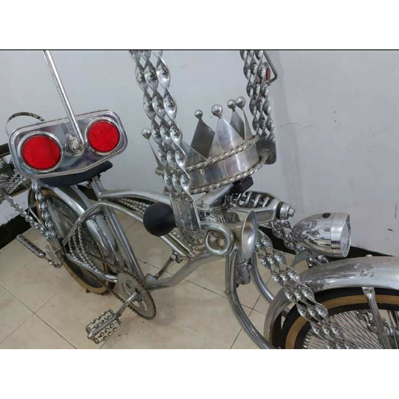 Sepeda Lowrider Full Twist
