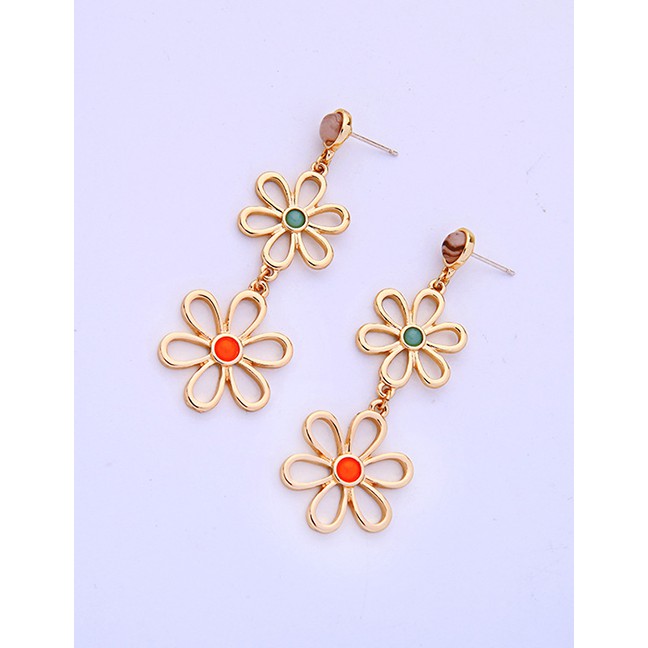 LRC Anting Tusuk Fashion Flower Earrings Electroplated Flowers Hollowed Out Silver Stud Earrings