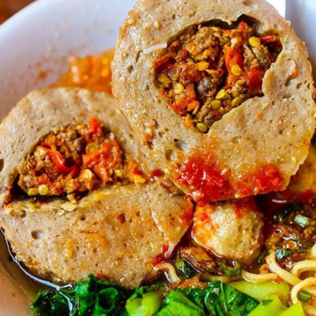 

Bakso Mercon Campur Mantul Pedasnya Nikmat