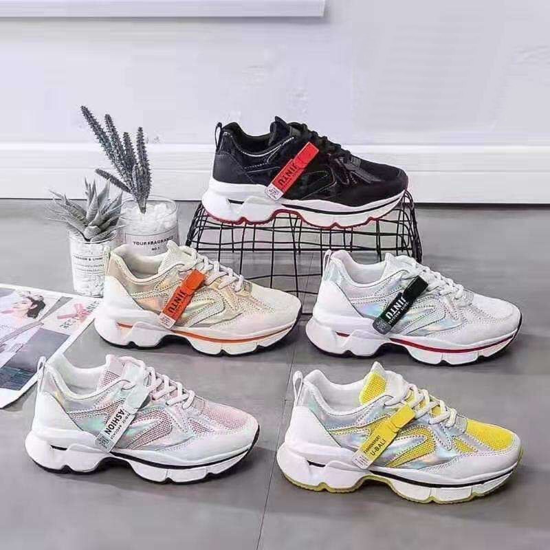 Sepatu Olahraga Lari Kets Wanita Sepatu Wanita Mode Baru Sepatu Olahraga Lari Kets Wanita Sepatu Wanita Mode Baru