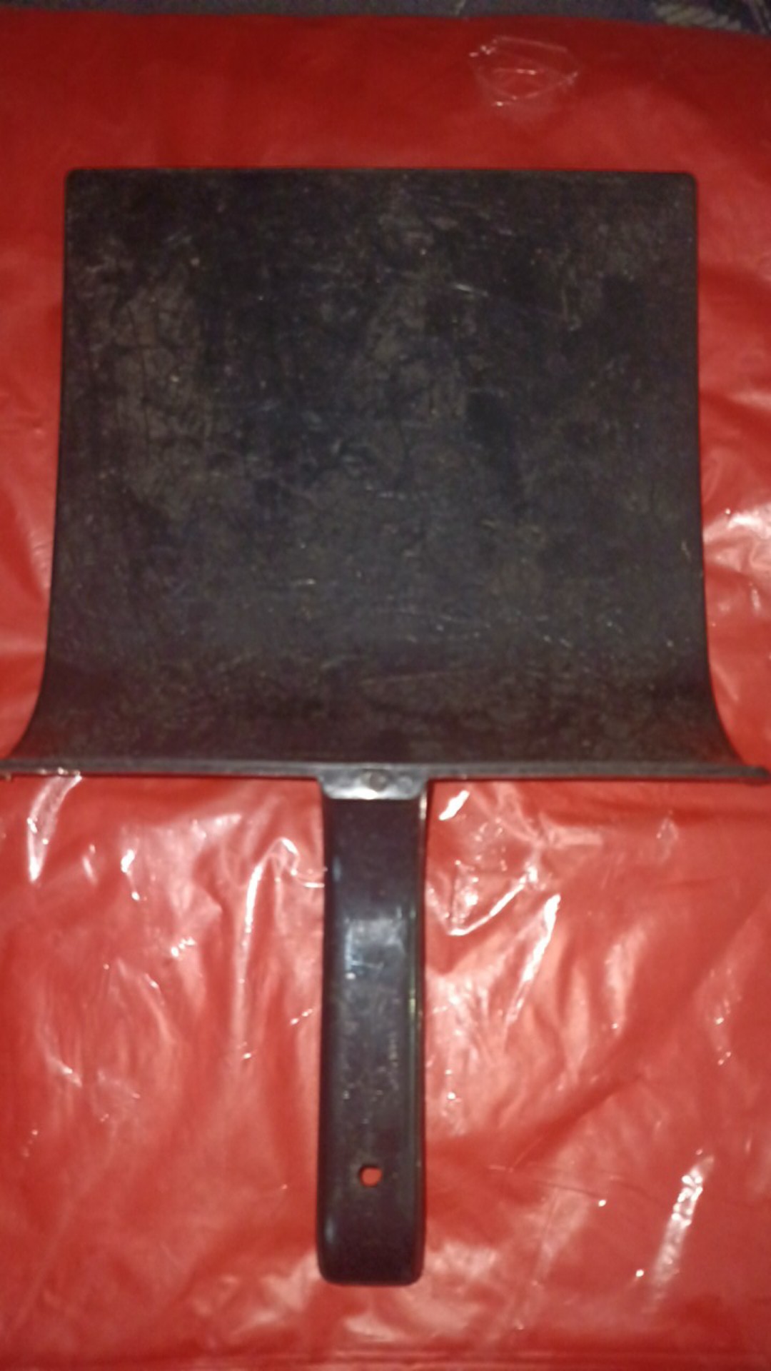 Tatakan Semen Hitam-wadah Semen