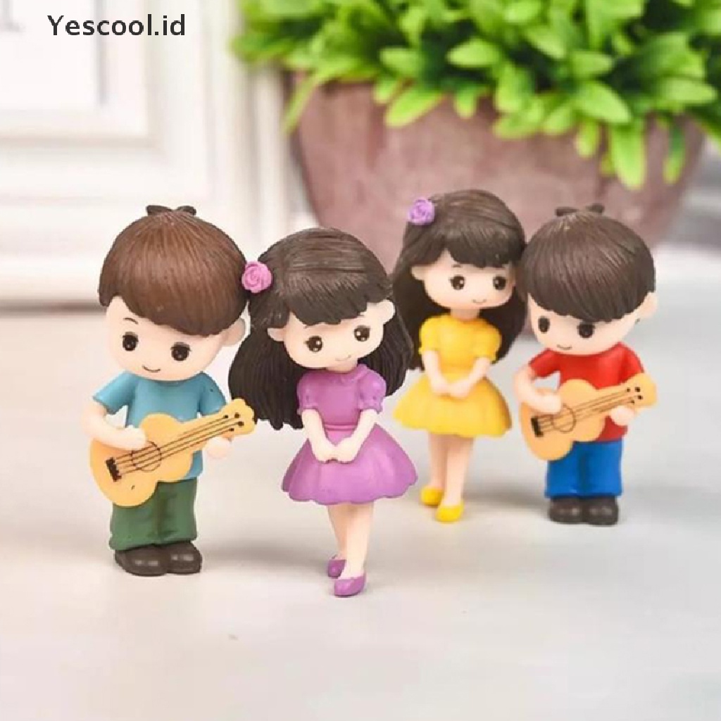 Miniatur Figure Pasangan Kekasih Mini Untuk Taman Peri Rumah