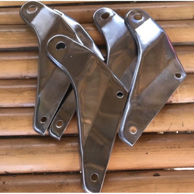 Pangkon dudukan knalpot CB 100 cb 125 corbi vrom chrome