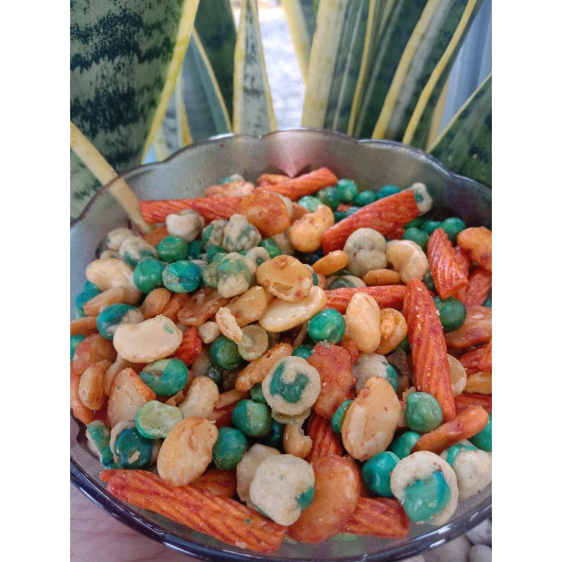 

kacang koro campur 250 gram