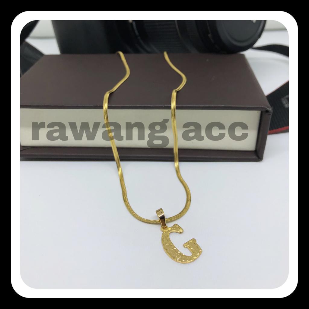 Kalung Titanium Fashion Wanita Liontin Abjad Huruf G Warna Gold Anti Karat Selamanya