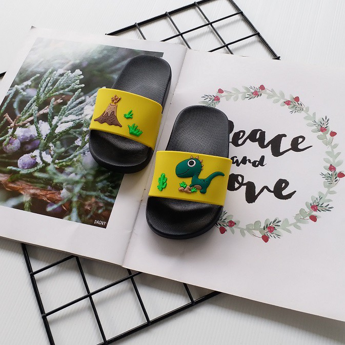 HappyOliver SANDAL DINO VOLCANIC Sandal selop karet lucu anak, Sandal anak dino lucu