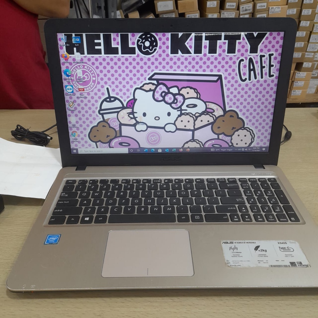 Laptop Leptop Second seken Bekas Intel Celeron Asus X540S HDD 500GB Murah