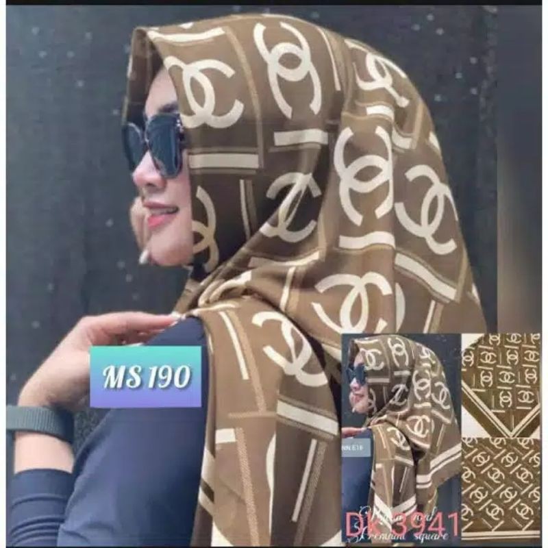 HIJAB SEGI EMPAT TERBARU DENAY kw Chanel COKLAT