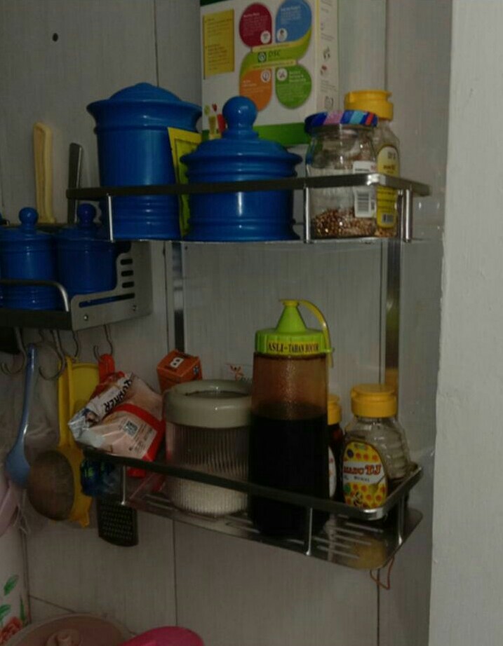 Rak Dinding Toilet Kamar Mandi
