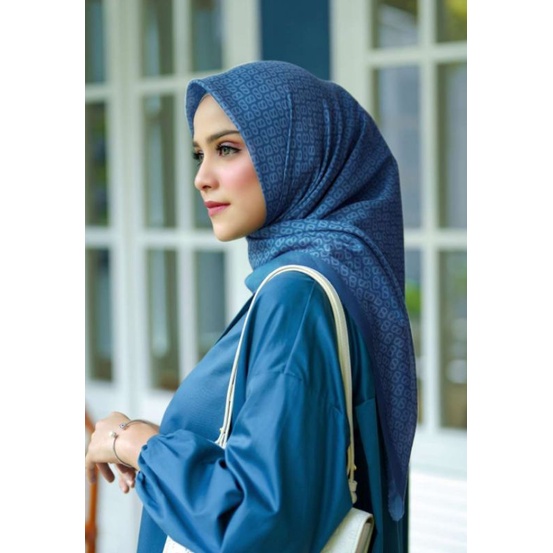 Buttonscarves Tapis Square Teal (voal)