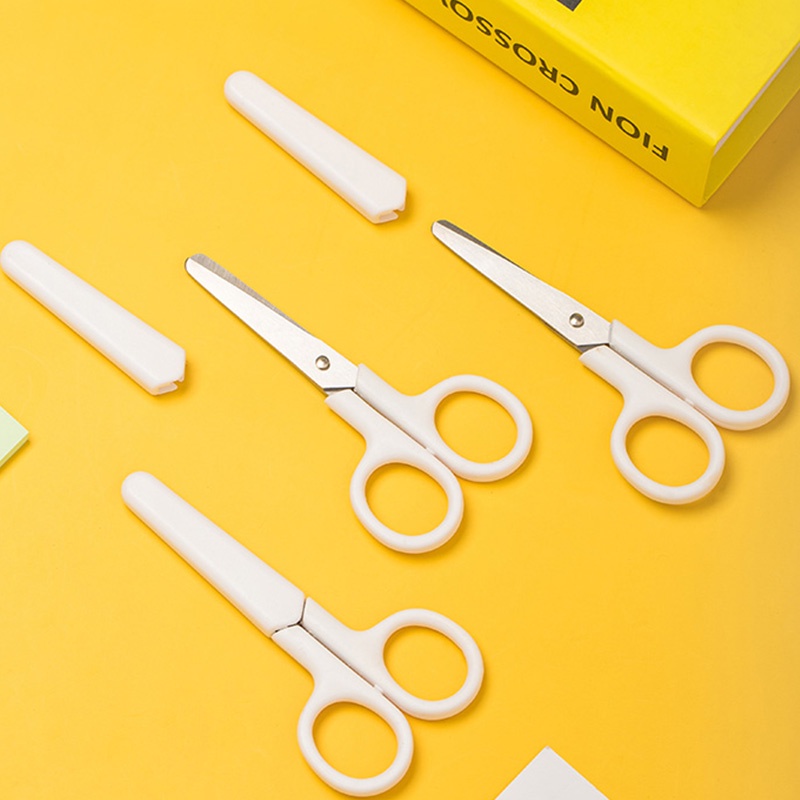 

Gunting Putih Aesthetic Dengan Penutup Korea Minimalis Style