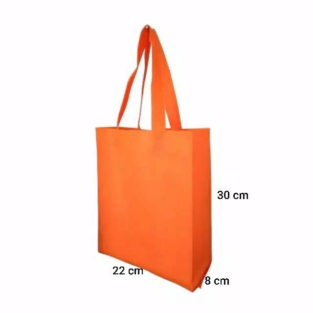 

Goodie bag / tas spunbond polos bawah flat uk (30×22×8)