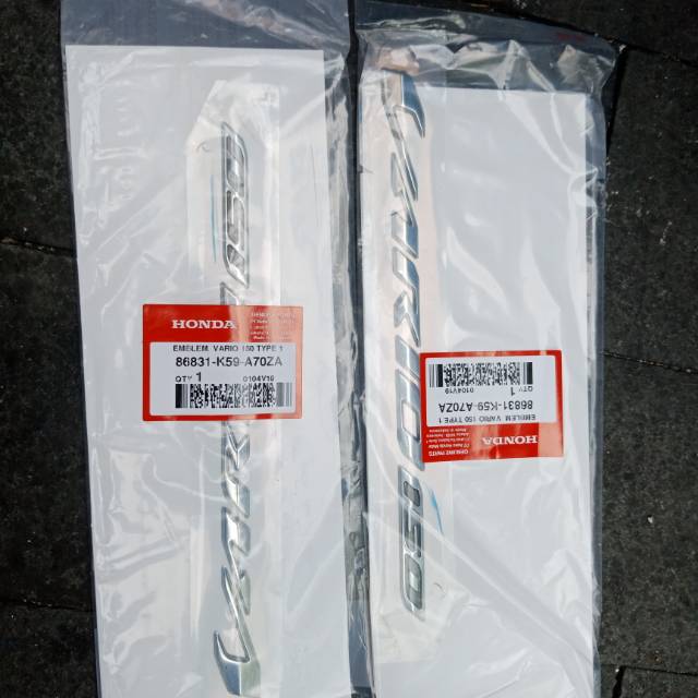 Emblem timbul 3D cover body honda vario 150 led 2018-2019 original harga 1 set kanan kiri
