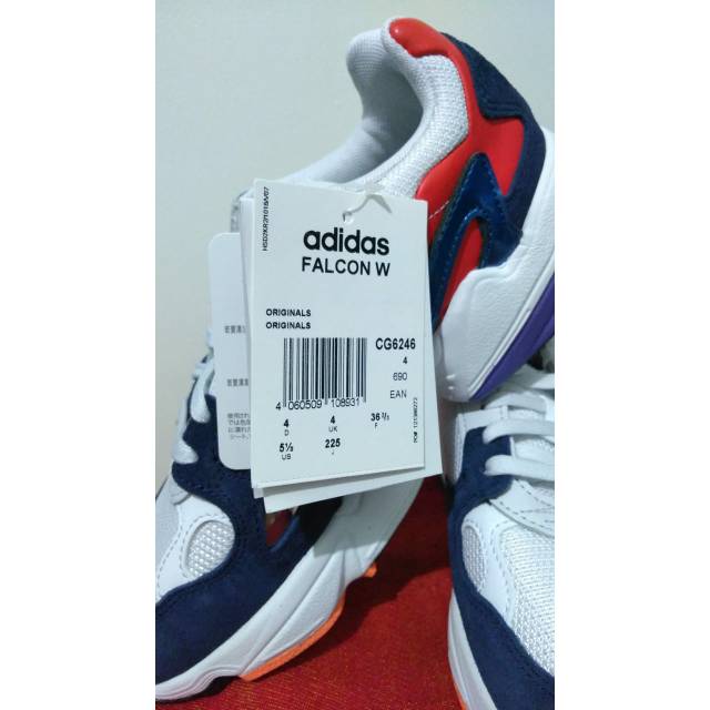 harga adidas falcon ori