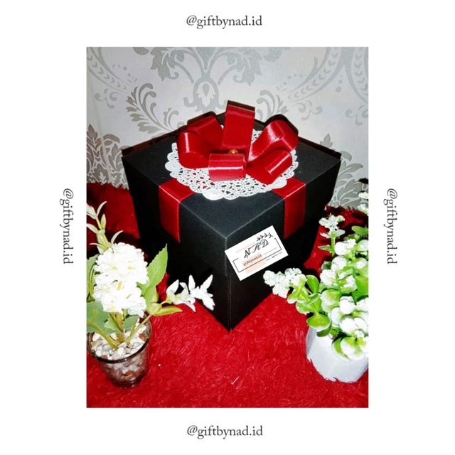 

Scrapbook/Kado wisuda/Kado ulang tahun/Kado wedding
