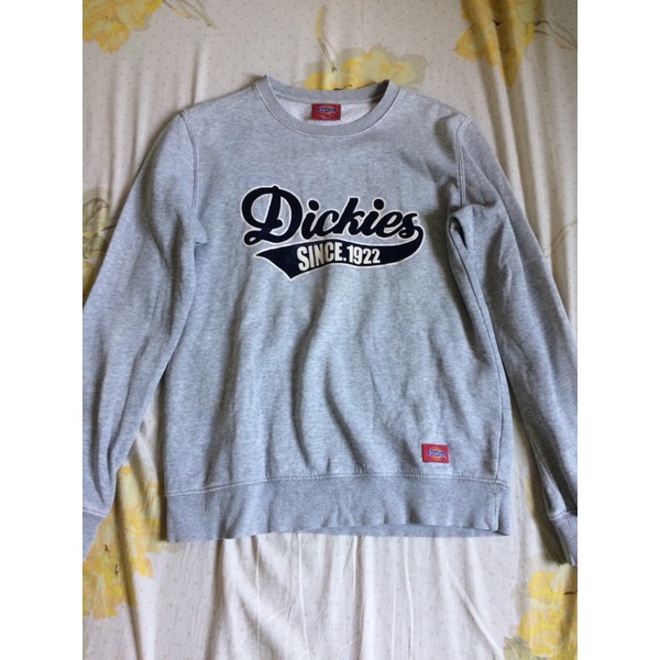 crewneck dickies warna abu