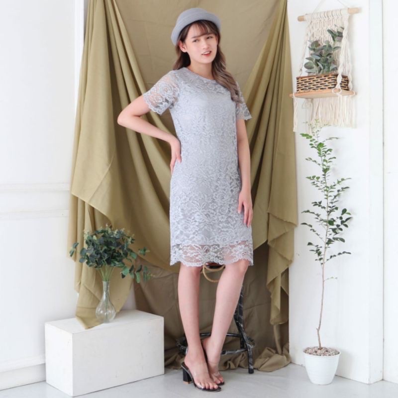 BISA COD - LULU ASMIRANDA DRESS PESTA BRUKAT/ DRESS NATAL  / MINI DRESS BRUKAT LILI SIMPLE ELEGANT / SIZE LD100 ( REAL PIC )