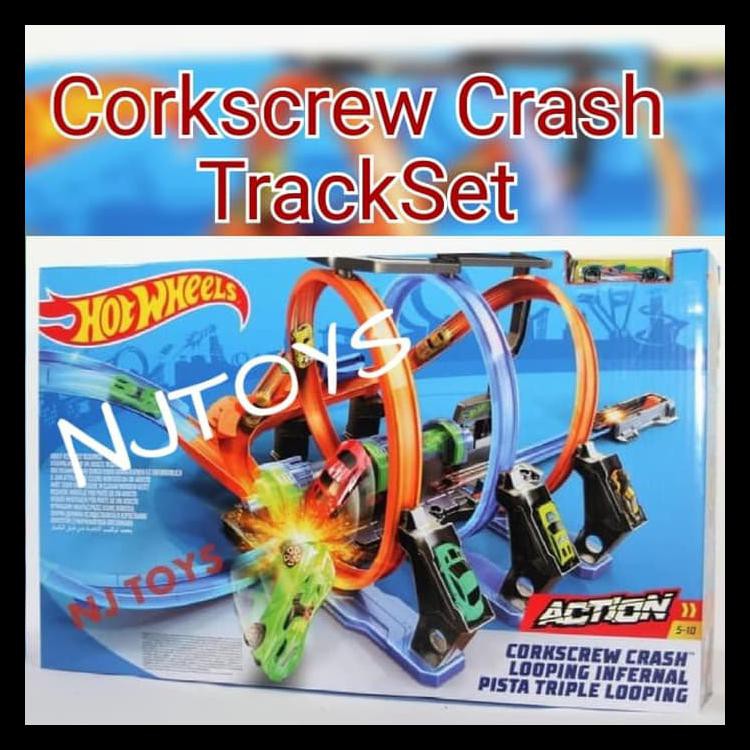 pista hot wheels corkscrew crash