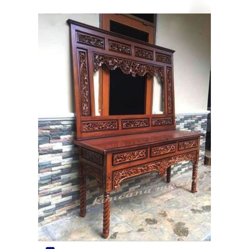 Meja Rias Ukir Jepara/Meja Altar Jati