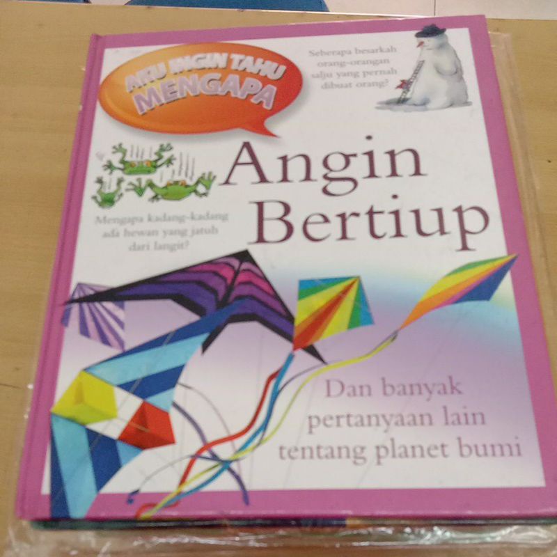 Buku Grolier Aku Ingin Tahu Mengapa
