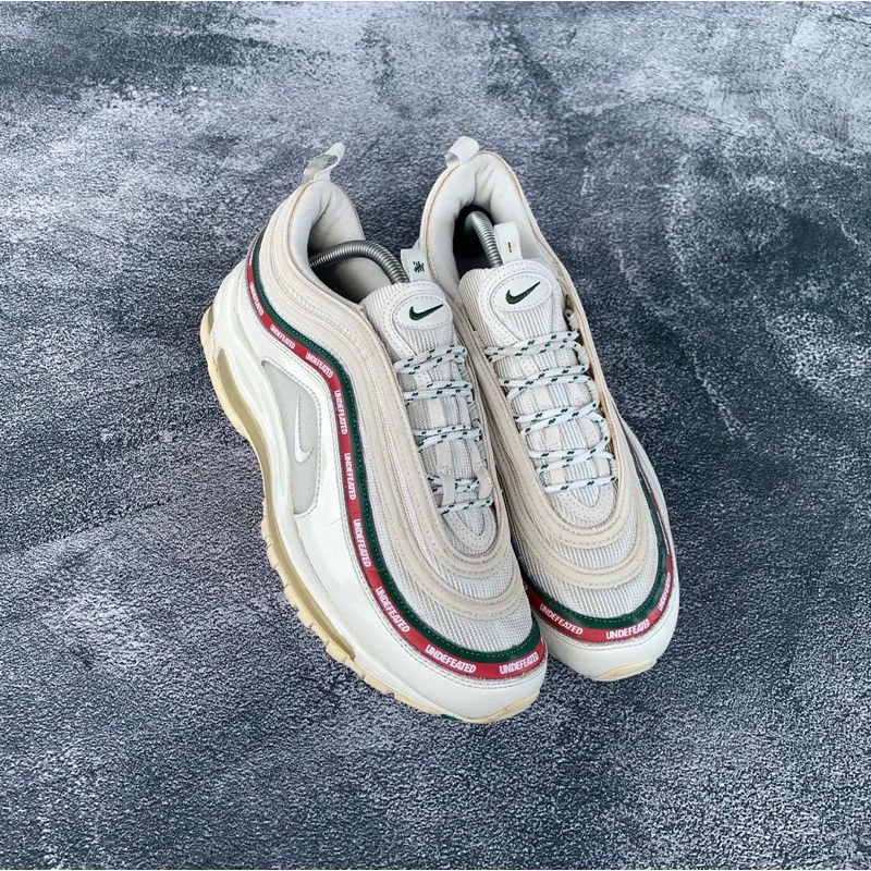 NIKE AIRMAX 97 UNDEFEATED SECOND