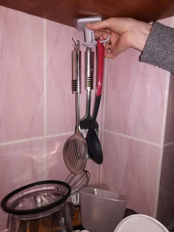 Gantungan Putar Dapur Aksesoris Spatula Kunci Sutil Peralatan Dapur Hook Tempel Kuat Serbaguna