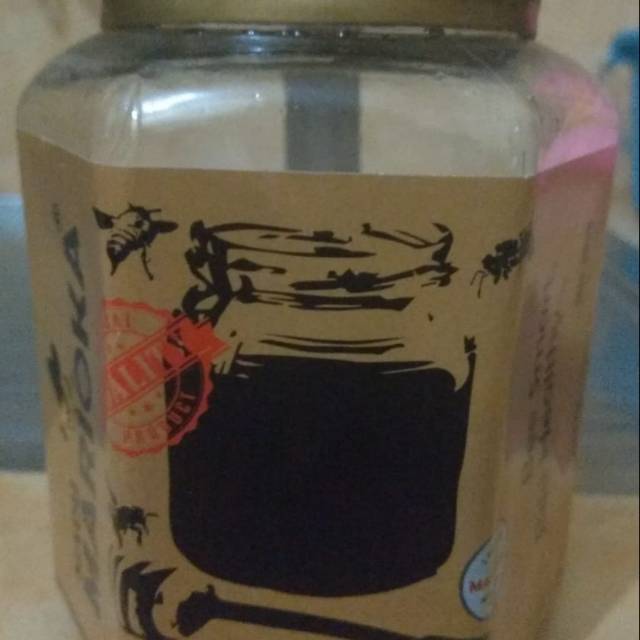 

Madu Hutan Hitam Pahit MARIOKA 1.250gr