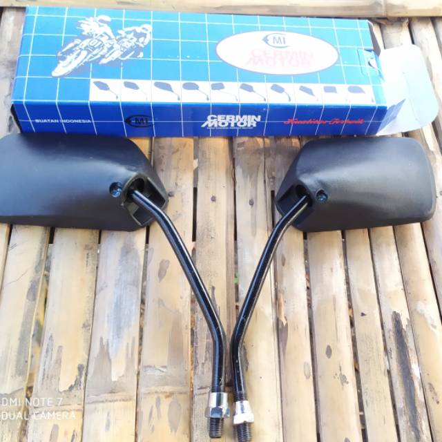 Spion honda win 100 tahun muda