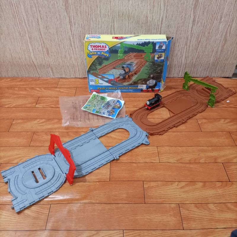 Thomas & Friends Take Along N Play - Dash's Misty Island Mission