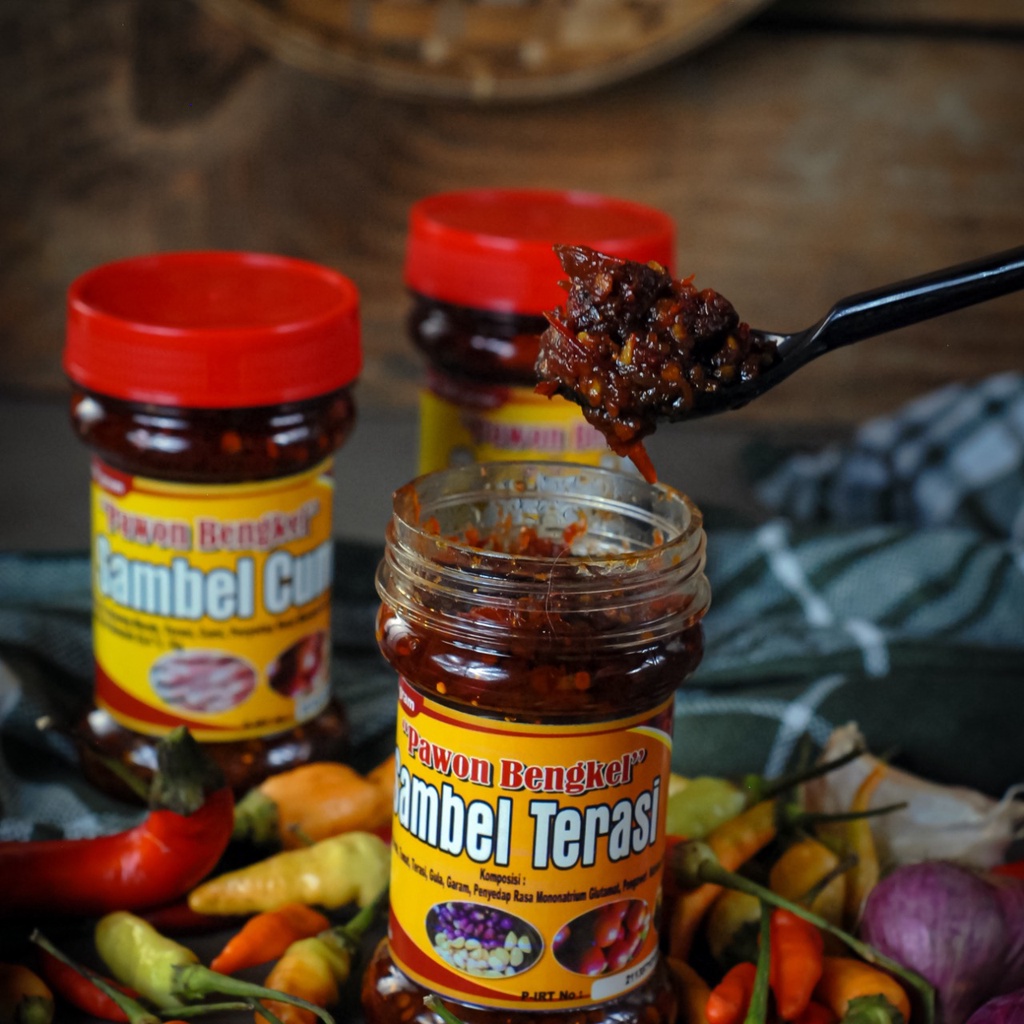 

Sambel Bawang Pawon Bengkel(Pawbenk) Khas Kediri 150 gram
