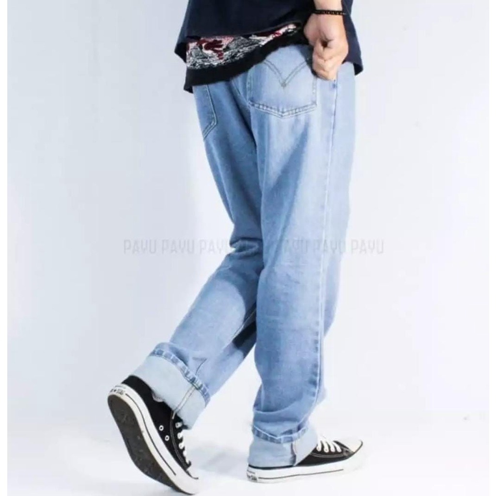 Celana Jeans Standar Baggy Warna Biru Muda