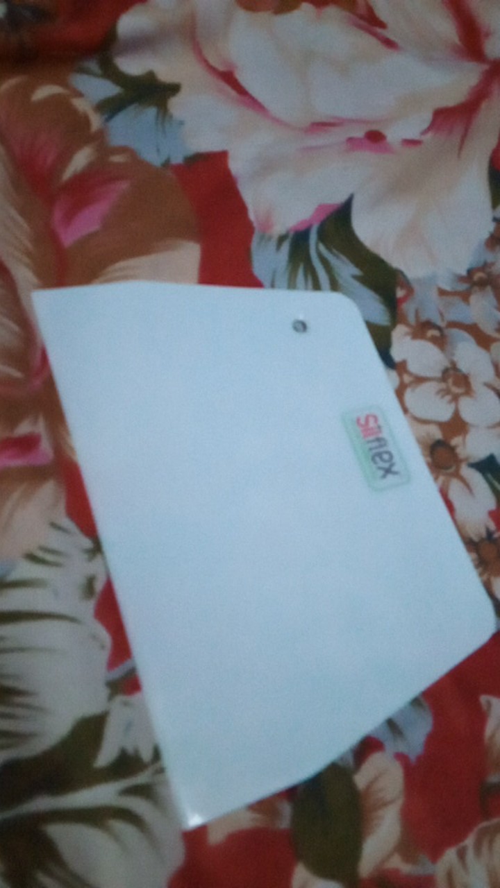 Scrapper Trapezium Perata Adonan Kue