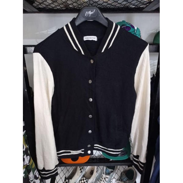 JAKET VARSITY BROWNY SECOND ORIGINAL