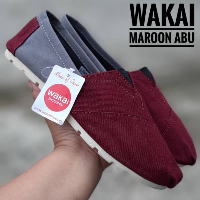 Sepatu WAKAI slip on pria wanita grade original