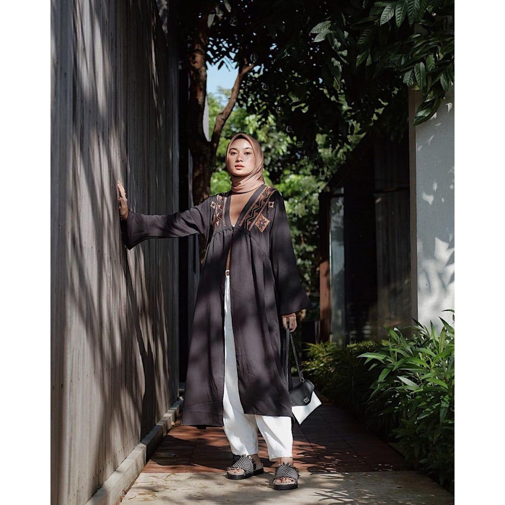 1KG MUAT 4PCS | HIPPY BOHEMIAN ETNIC OUTER CARDIGAN BORDIR PREMIUM HITS SELEBRAM