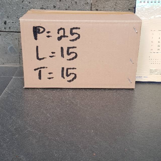 

Dus/kardus/karton/box uk 25x15x15 cm