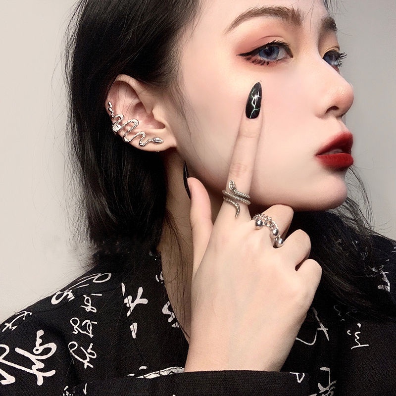 Snake-shaped Ear Bone Clip Earrings Accessories Personality Harajuku Dark