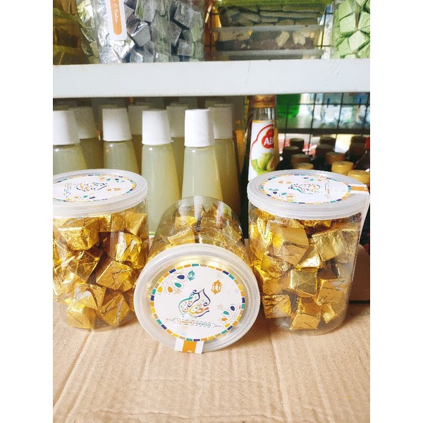 

Coklat piramid Silverqueen toples 600ml