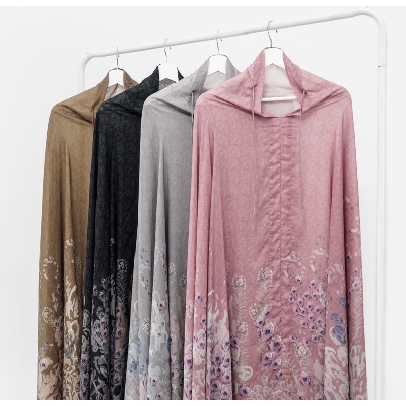 EDERRA PRAYER ROBE BUTTONSCARVES