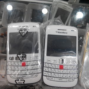 Terbaru casing fullset blackberry belagio 9790 white