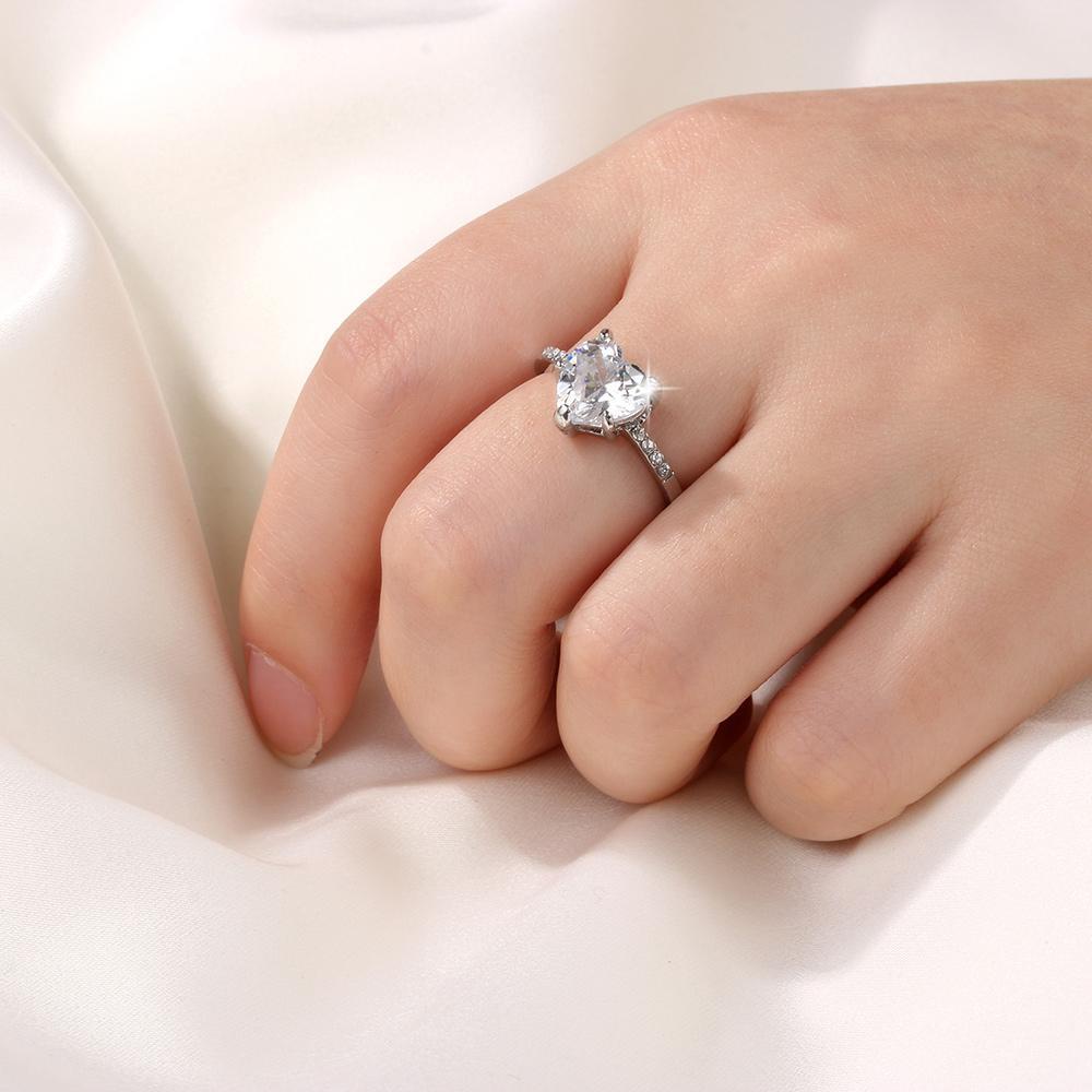 Solighter Cincin Hati Fashion Tunangan Mewah Safir Putih