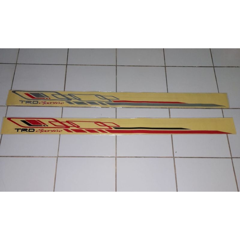 stiker trd sportivo universal pendek / stiker mobil trd sportivo / stiker trd sportivo universal