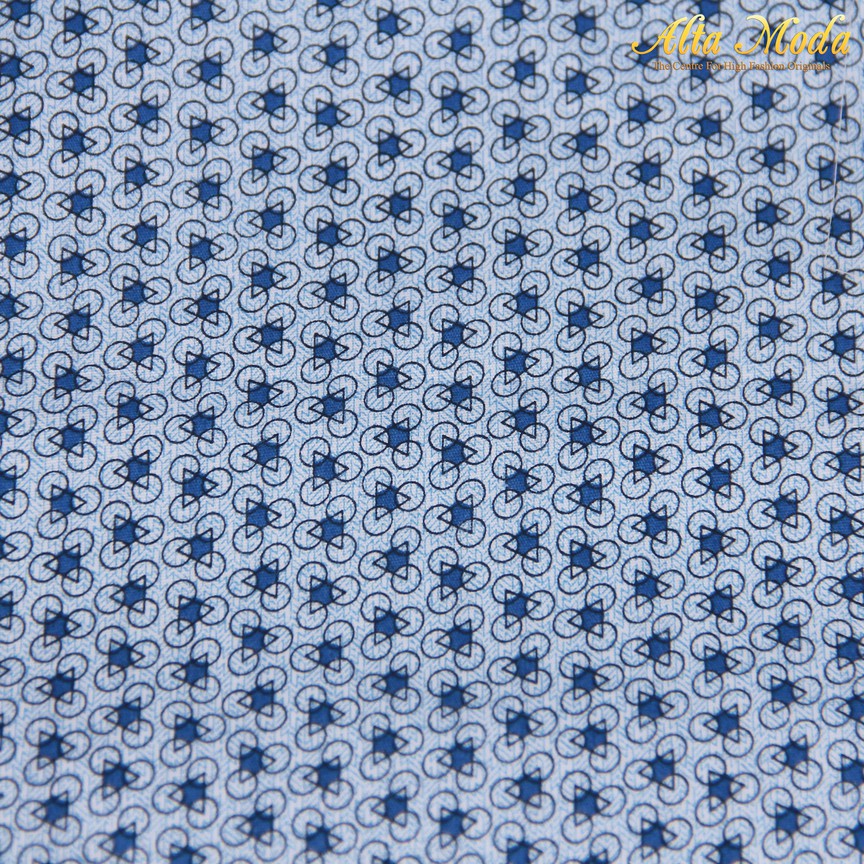 

Alta Moda Cotton Shirting Biru Motif Segitiga Lingkaran Kecil (1M)