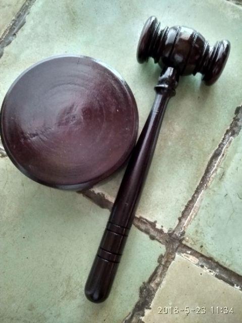 Palu Sidang / Palu Hakim