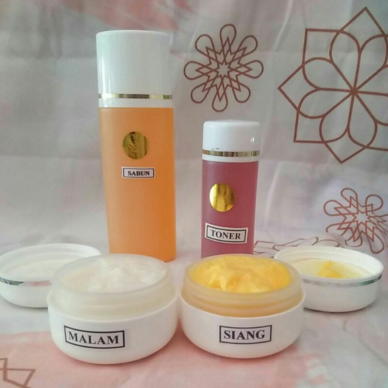 cream paket kecantikan pemutih pelembab pencerah wajah herbal racikan dokter kosmetik