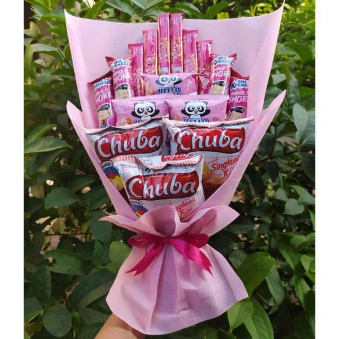 (S) Buket SNACK PINK /paket/bingkisan Snack Ulang Tahun/Ultah/ Wisuda/Kado/Hadiah