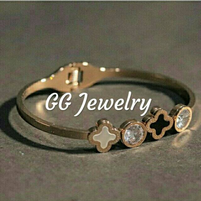 GG Gelang Titanium Premium Gold Plated 18K Daun Keberuntungan LV # GL-133